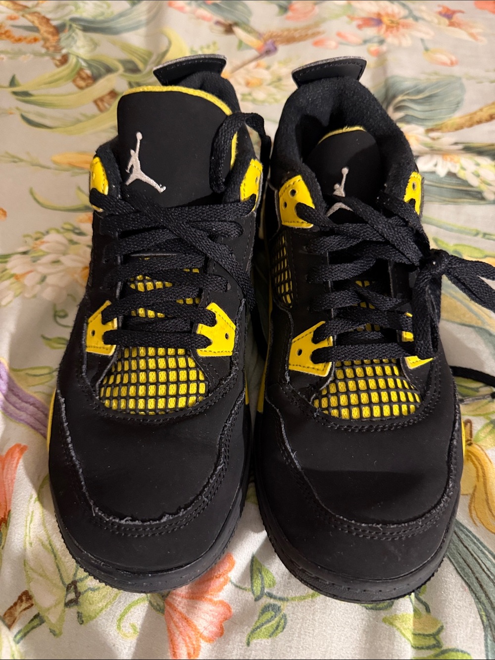 Jordan Kids' Black and Yellow Retro Basketball Sneakers